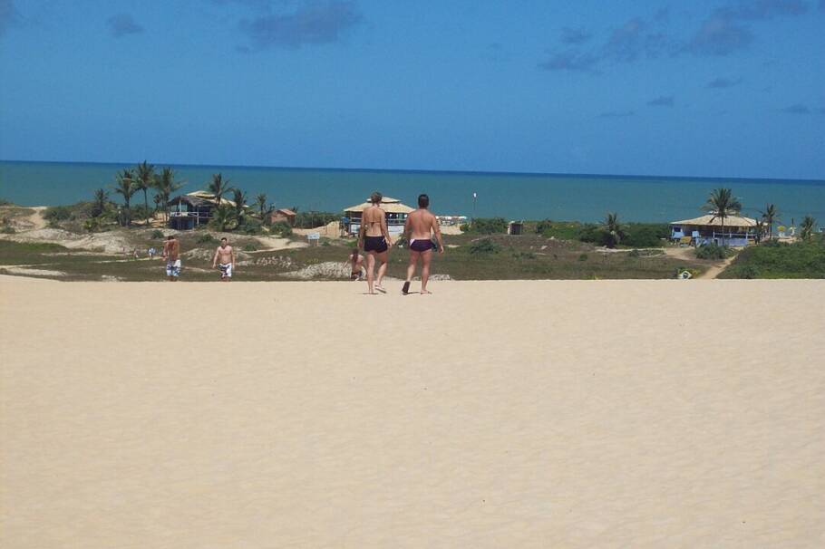Dunas na Praia de Itaúnas, em Conceição da Barra (ES)