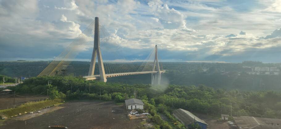 Vista da nova ponte que ligará o Brasil ao Paraguai