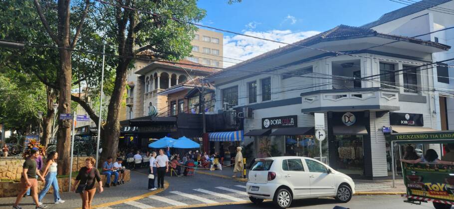 Centro de Serra Negra é um verdadeiro “shopping a céu aberto”