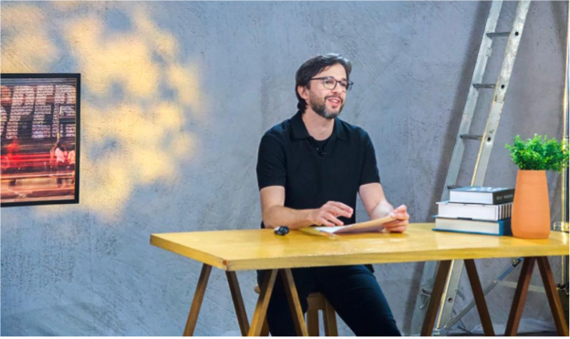 As aulas abordam temas super atuais, como cancelamentos, efeito bolha, ciclo da crise e o impacto da reputação nas redes sociais