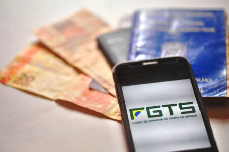 Atenção, trabalhadores: quem faz aniversário em junho e optou pela modalidade ‘aniversário’ pode retirar parte do saldo do FGTS até o dia 29 de agosto