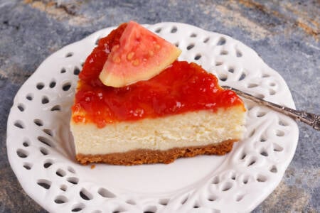 Cheesecake de goiaba cremosa