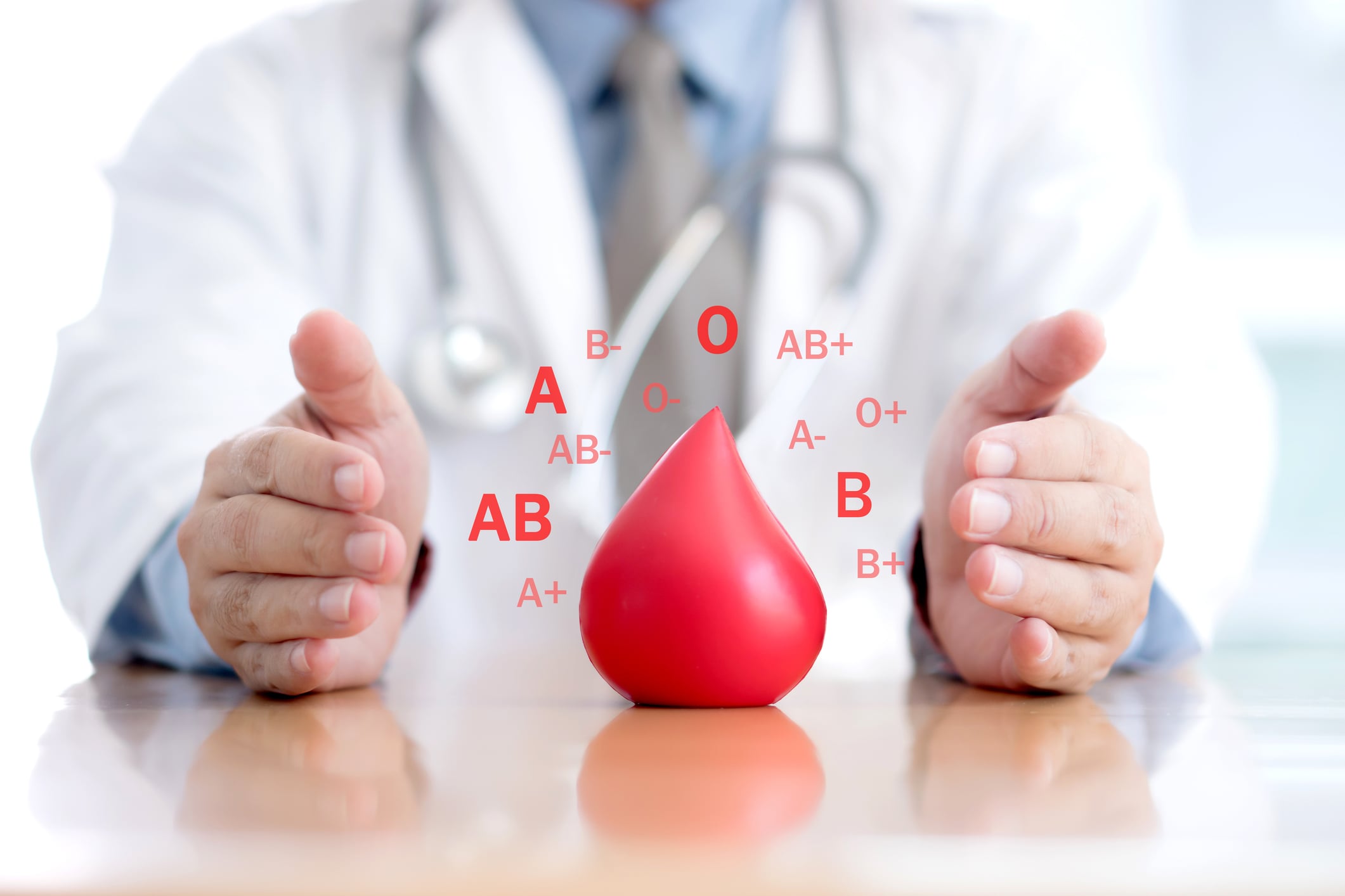 Tipos sanguíneos raros exigem uma rede de apoio ágil e, às vezes, buscas internacionais por compatibilidade.