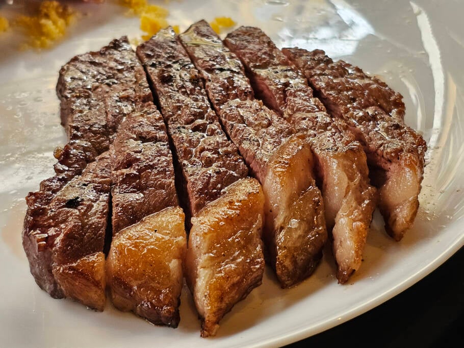 Segundo o Cancer Research UK, cerca de 40% dos casos de câncer são evitáveis e estão ligados a fatores ambientais e estilo de vida, incluindo a dieta