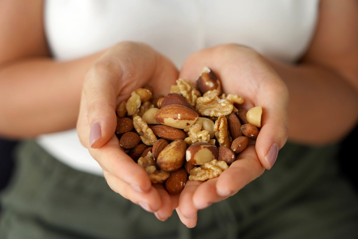 Com 20 gramas de proteína por 100 gramas, o pistache alia sabor e nutrição. Rico em potássio e vitamina B6, auxilia no controle da pressão arterial e no metabolismo