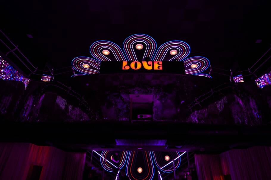 Para casais mais descolados, o Love Cabaret realiza no dia 12 de junho o “Love Dinner”