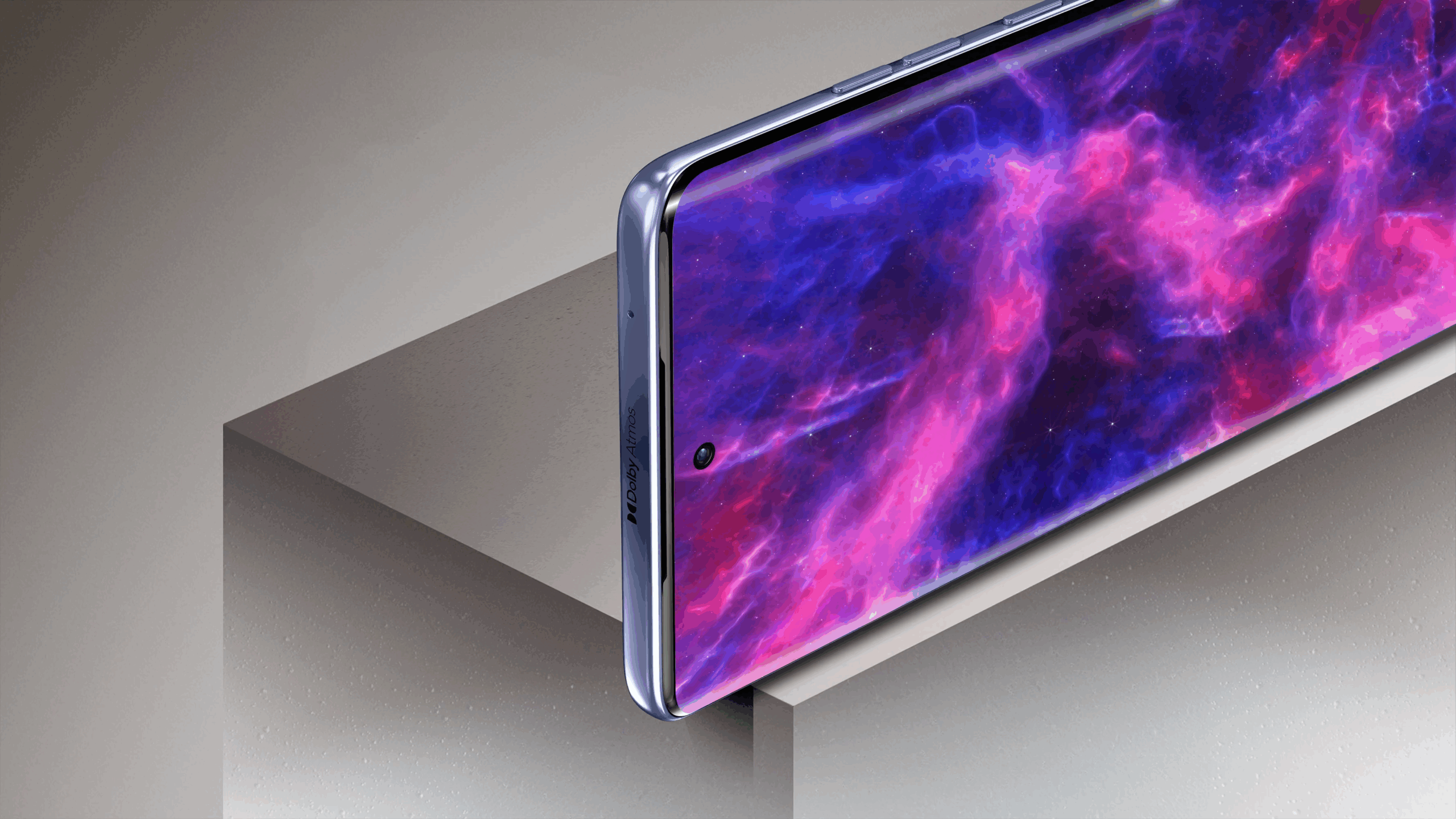 O Moto Edge 60 Fusion rosa está em promoção no Mercado Livre