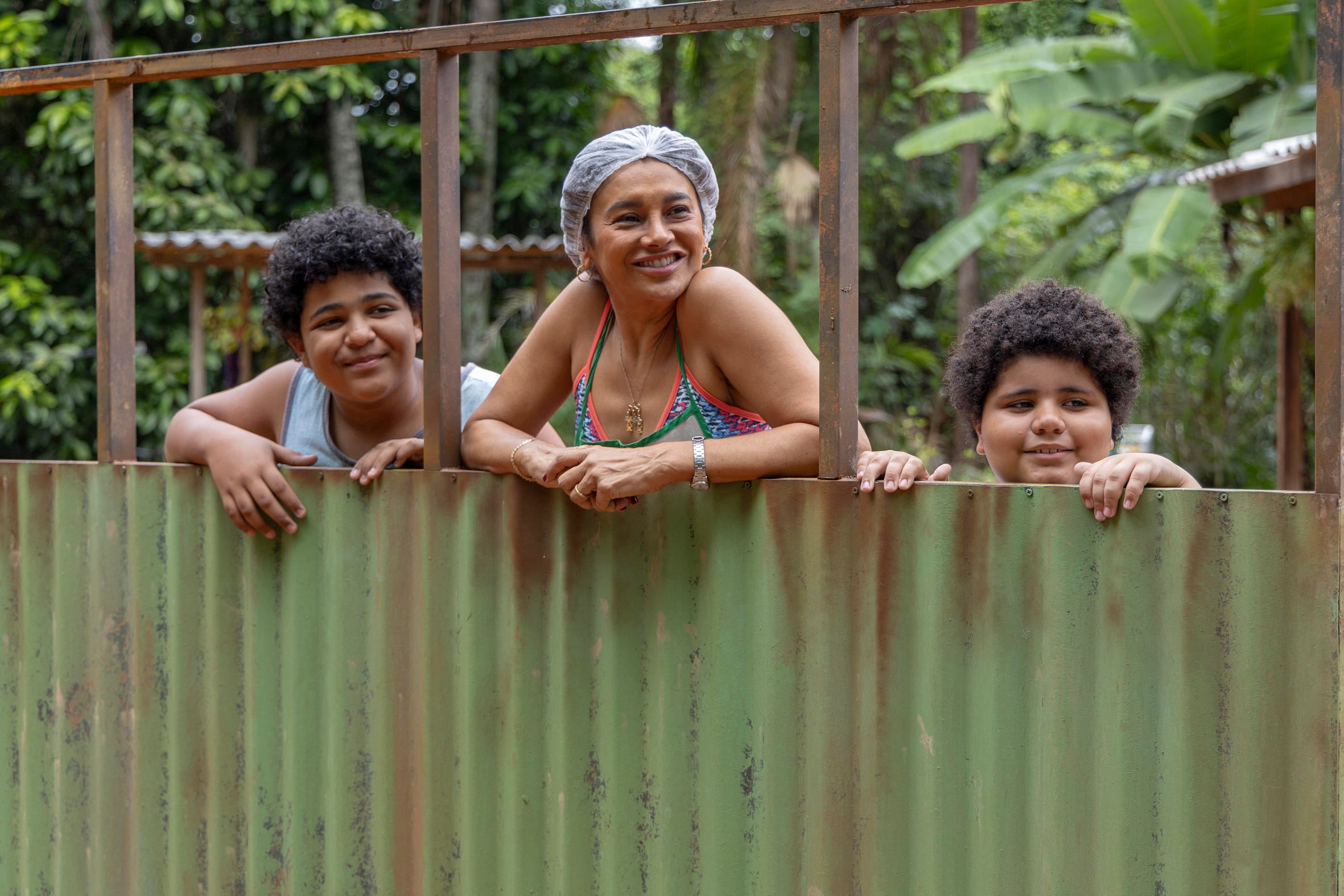 Série do Globoplay resgata com bom humor a infância de Paulo Vieira.
