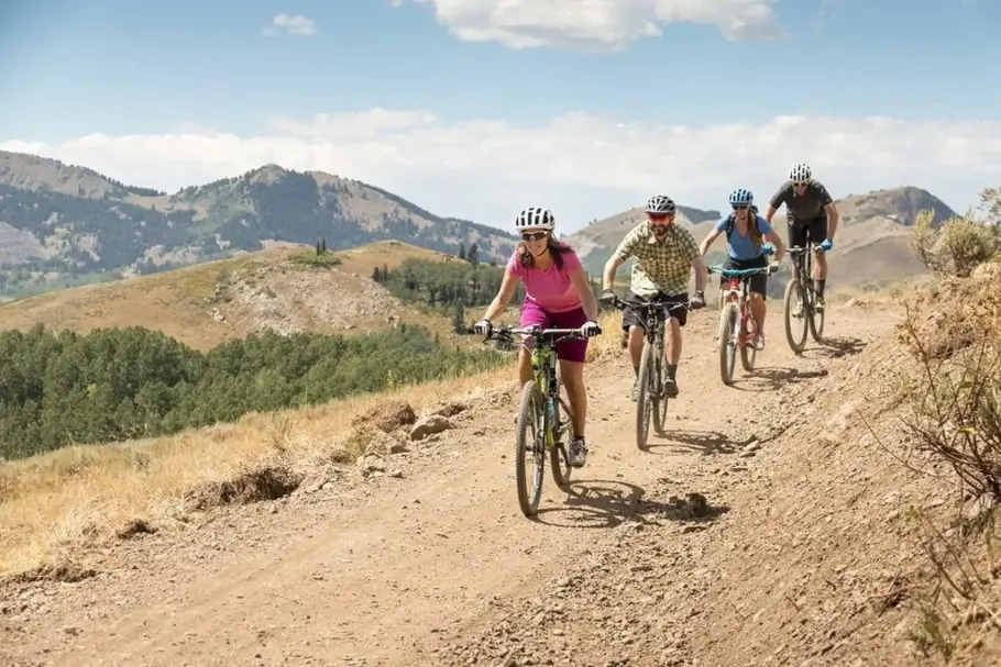 Atividades ao ar livre, shows e gastronomia movimentam o verão em Park City