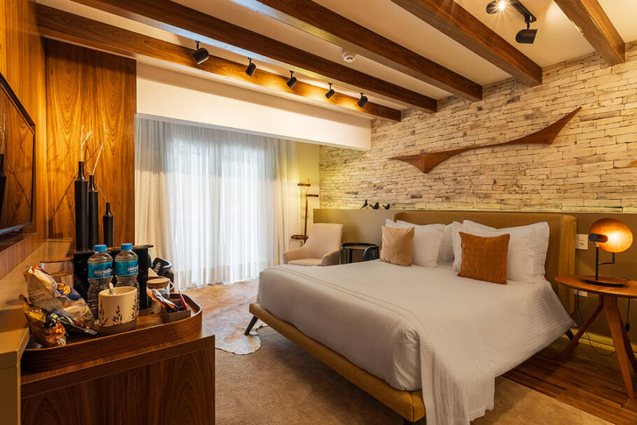 Interior de um dos quartos da Pousada Boutique Figueira da Serra