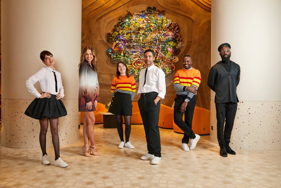 Uniforme fashionista do staff do S/O Paris