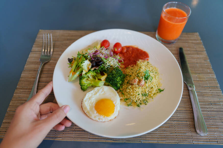 Ovo e brócolis são alguns dos alimentos ricos em cobre