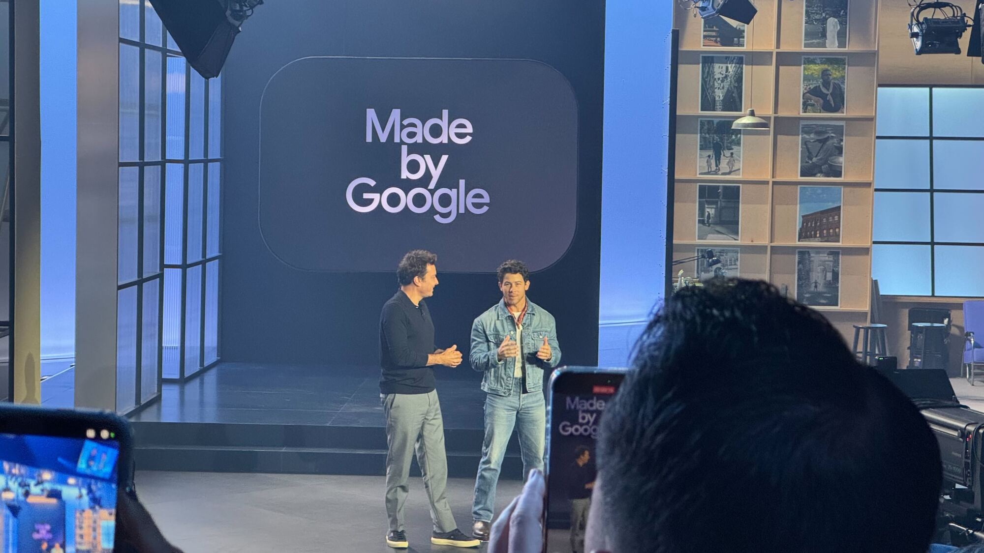 Jimmy e Nick durante o evento – Foto: Lifehacker