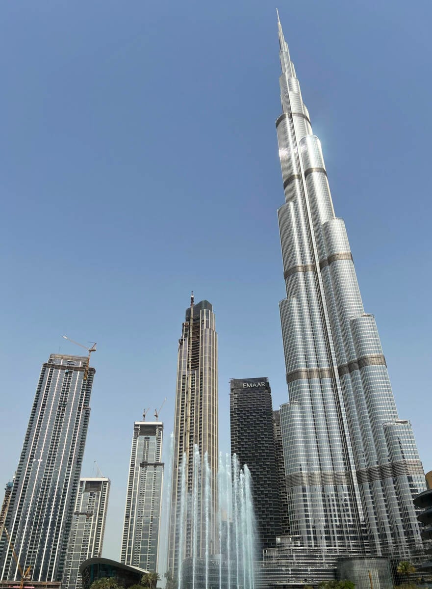 O imponente Burj Khalif, em Dubai, nos Emirados Árabes Unidos, teve mais de mais de 8,7 milhões de menções no Instagram