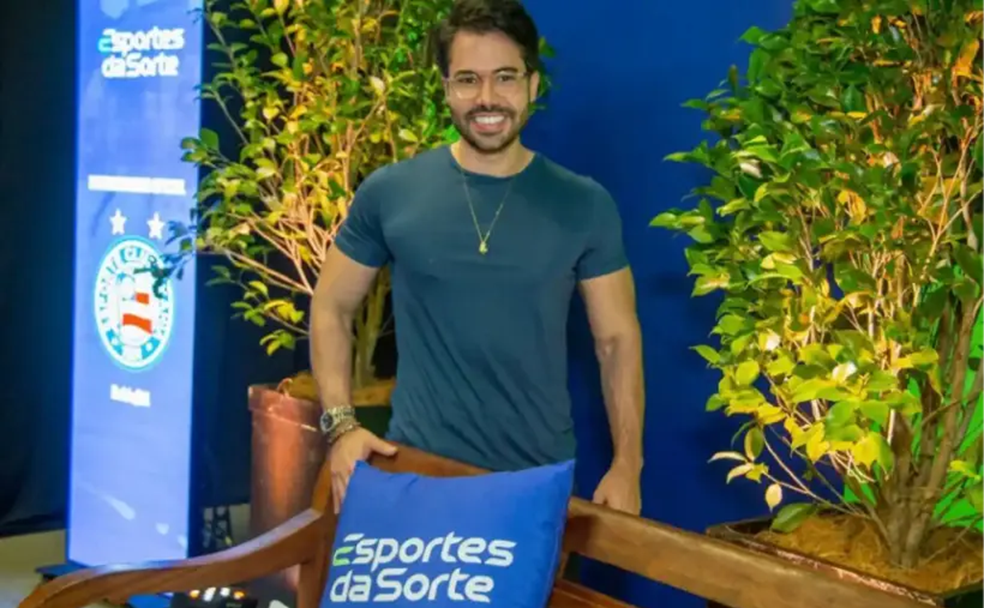 A Arena Castelão estava vestida de festa. Ceará e Fortaleza entravam em campo para o jogo de volta da grande final, com o Alvinegro defendendo a vantagem conquistada na primeira partida