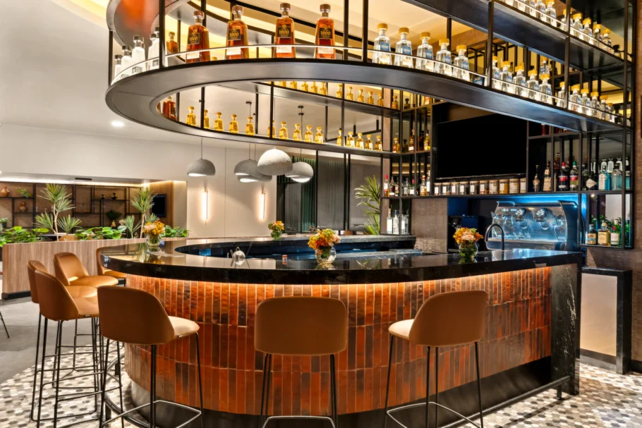 Bar do NH Collection Monterrey San Pedro, no México