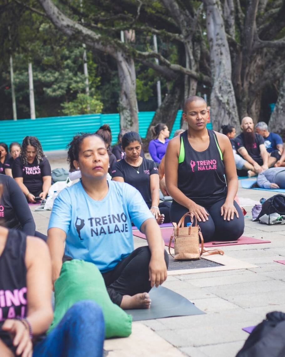 O diferencial do Treino na Laje está em transformar espaços comuns, como ruas, lajes e praças, em ambientes de cuidado