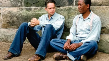 Os atores Tim Robbins e Morgan Freeman, que vivem os protagonistas do filme de 1994