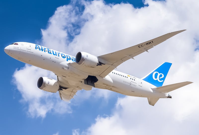 A Air Europe opera no Brasil com aeronaves Boeing 787 Dreamliner