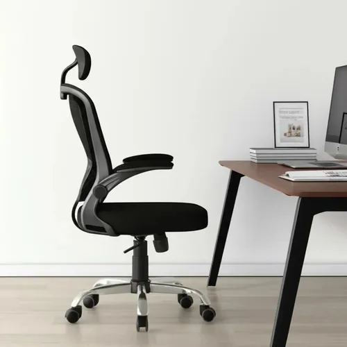 Cadeira giratória por R$499 (15% OFF)