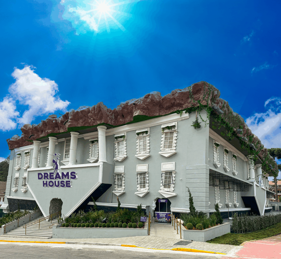 Entrada do complexo turístico Dreams House