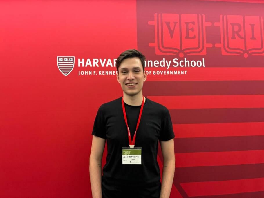 João Henrique foi aprovado em cinco universidades americana