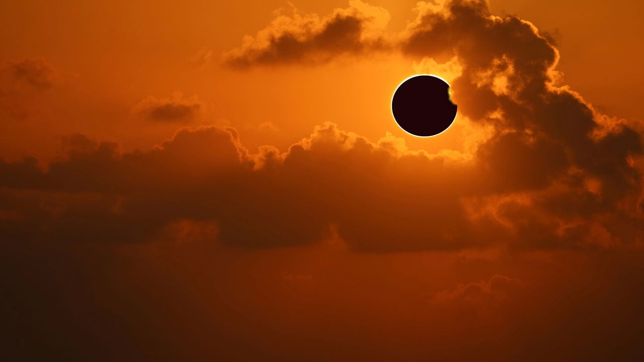 Especialistas alertam para um eclipse solar histórico que já movimenta viajantes – Créditos: depositphotos.com / Chayananelixir@gmail.com