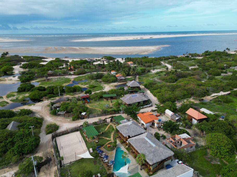 Atins reúne mar, rio e as belezas mundialmente reconhecidas dos Lençóis Maranhenses
