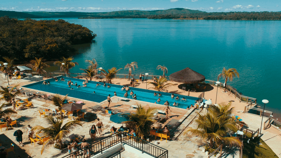 Com 10 hotéis e resorts, além de quatro parques aquáticos pelo Brasil, WAM Experience