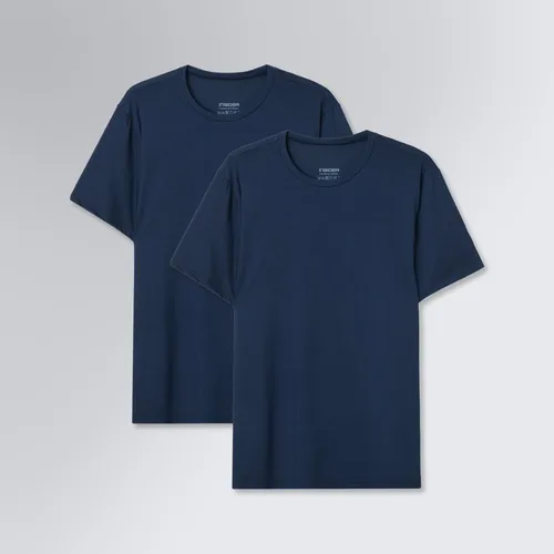 Kit com duas camisetas por R$239 (24% OFF)