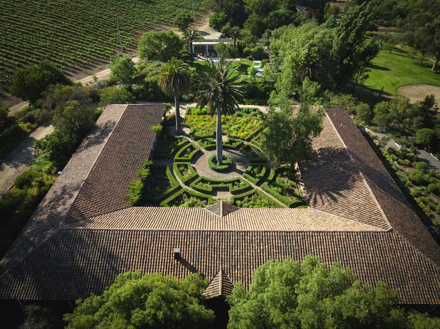 Hotel La Casona, situado dentro da propriedade, oferece cortesia para hóspedes com filhos de 4 a 12 anos