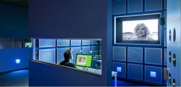 O museu oferece experiências interativas, objetos raros e incomuns