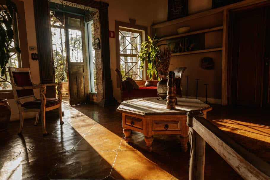 Projeto arquitetônico e decorativo valoriza a arte e a diversidade