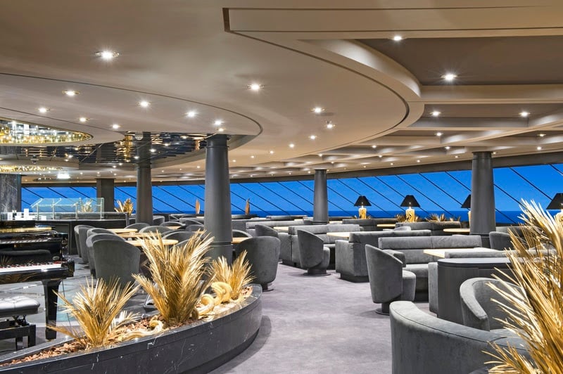 Top Sail Lounge, área exclusiva para hóspedes do MSC Yacht Club do MSC Preziosa