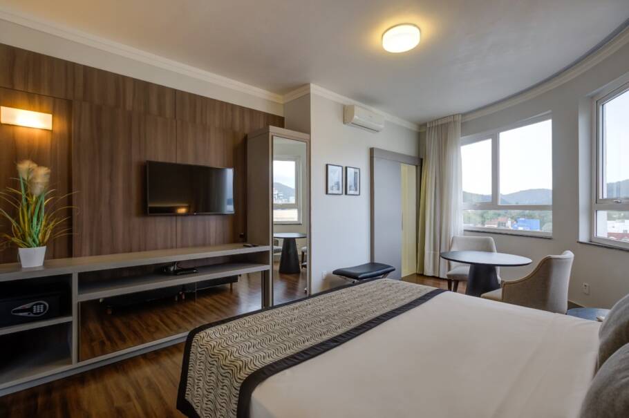 Um dos quartos do Slaviero Hotel Blumenau