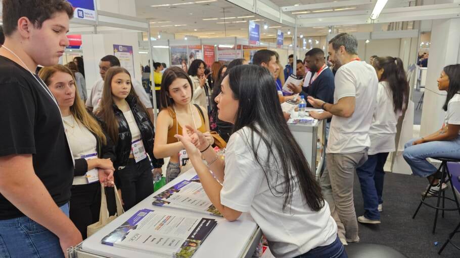 O evento reúne universidades renomadas de diversos países