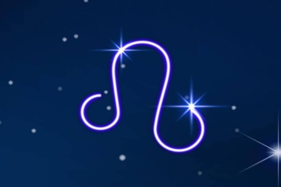 Símbolo do signo de Leão em roxo em fundo azul-escuro com pontos de luz simbolizando as estrelas