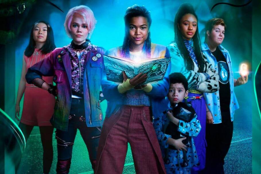 “Manual de Caça a Monstros” conta a história de uma jovem que tenta resgatar um menino sequestrado por monstros (Imagem: Reprodução digital | Netflix)