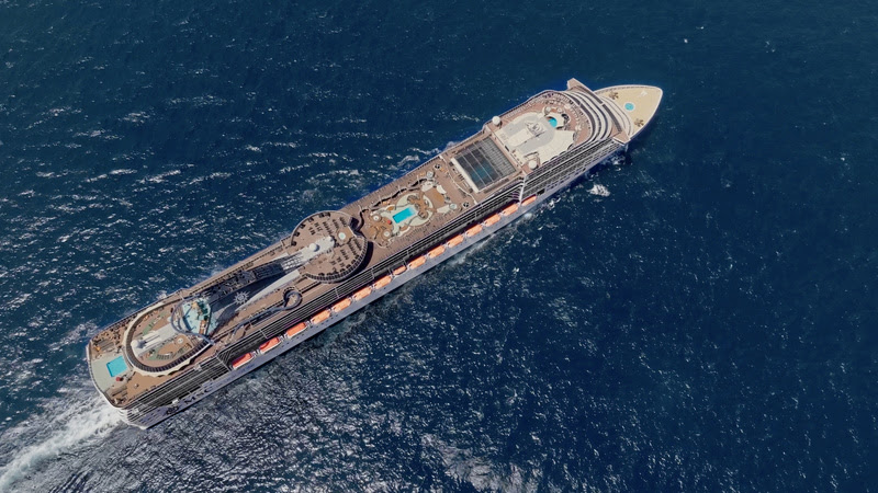 MSC Preziosa (foto) e MSC Sinfonia farão escala em Balneário Camboriú e Itajaí