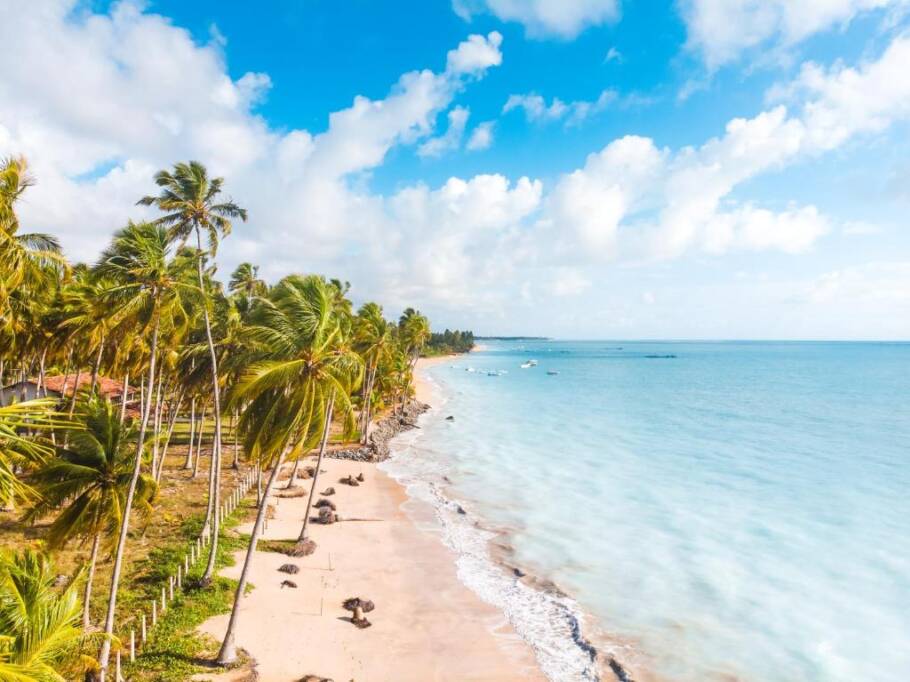 Maragogi (AL) é um dos destinos para quem curte sol, praia e banho de mar