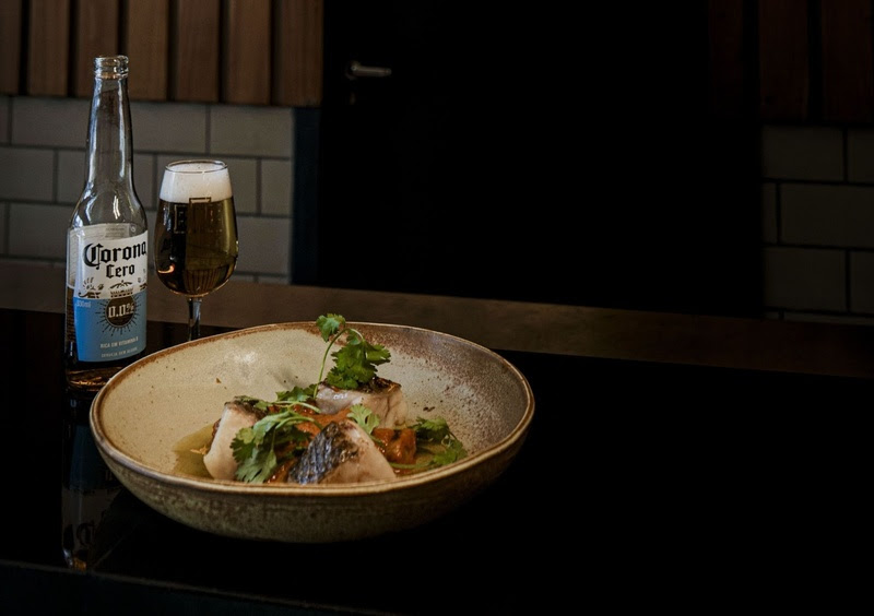 Peixe Escalfado com Nhoque de Banana Pacovan harmonizado com Corona Cero