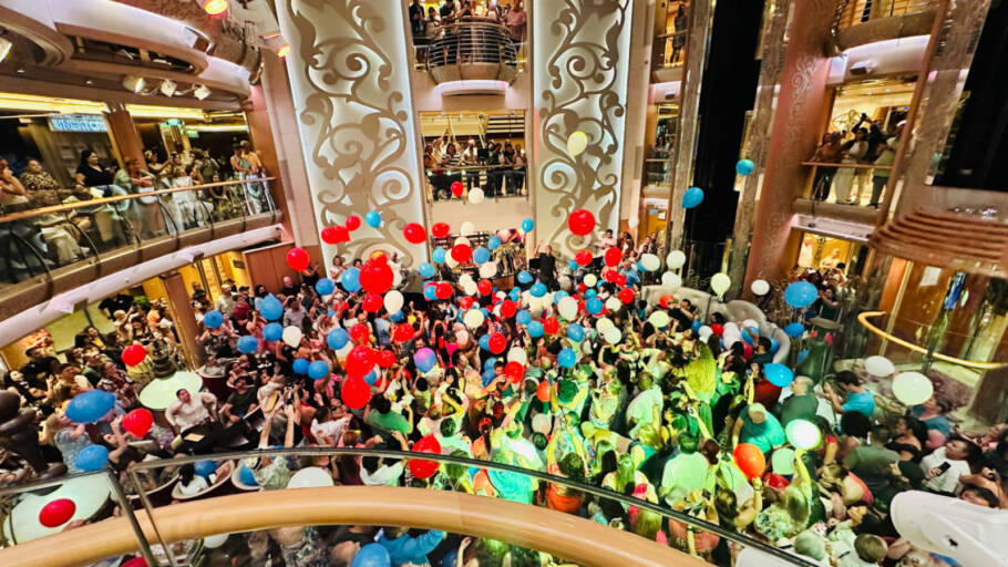 São 13 decks com muita festa e pacote de bebida incluído