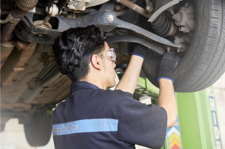 Outra medida para evitar acidentes na estrada é verificar se não é preciso trocar as pastilhas ou discos do freio