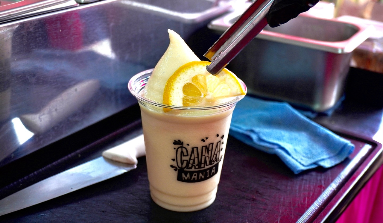 フード・おやつ kana@news Descubra o Cana Mania, o caldo de cana frozen que virou febre na