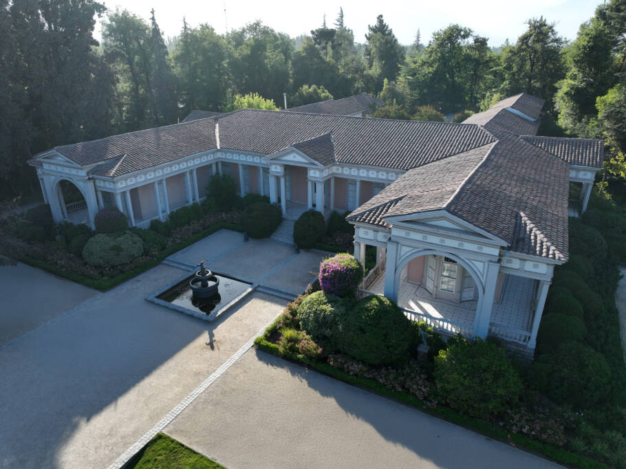 Estrutura do Centro del Vino, novo espaço de enoturismo da vinícola Concha y Toro no Chile