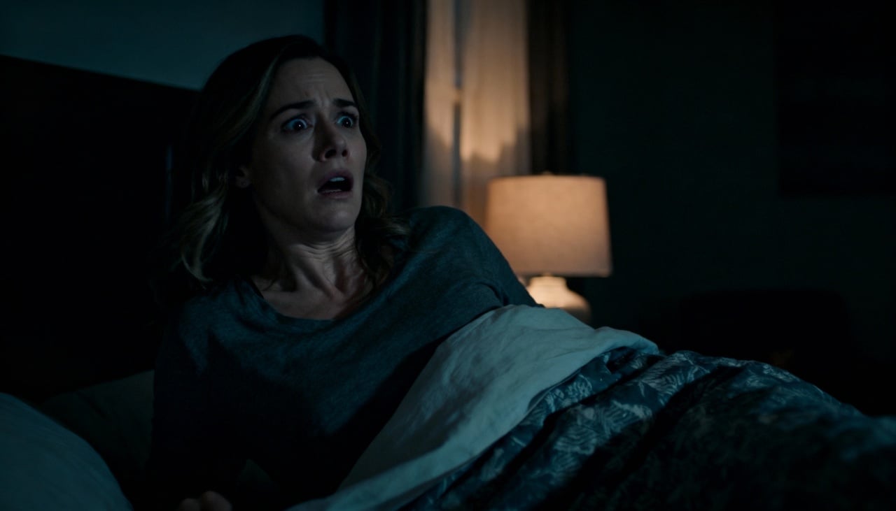 Sonhos de perseguição aparecem em diferentes culturas e idades, sugerindo que são parte de um repertório comum do sono