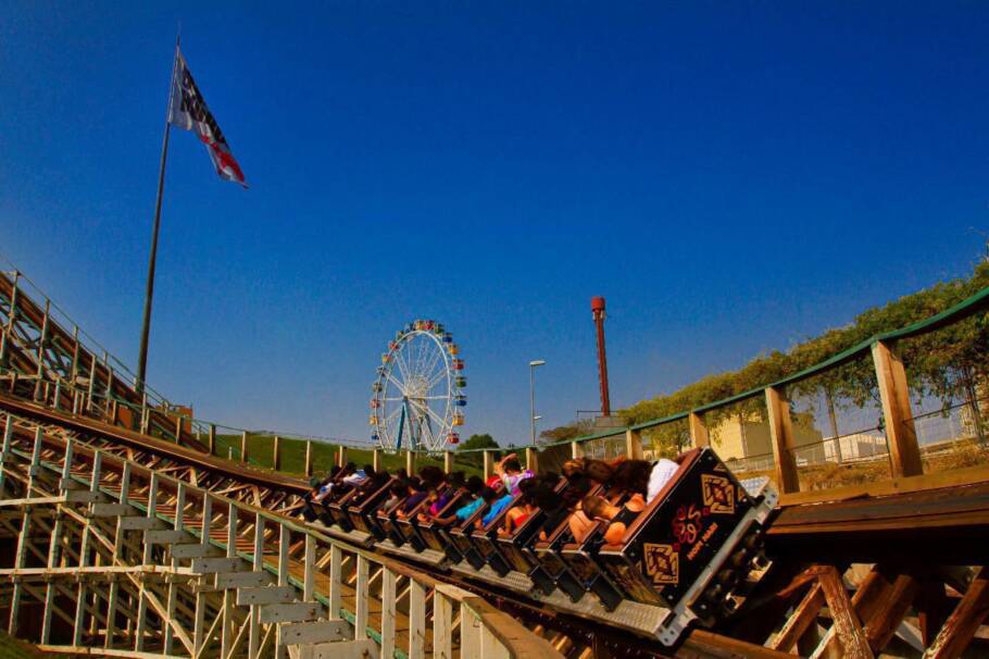 Black Friday do Hopi Hari está com uma série de ofertas especiais em diferentes categorias de passaportes