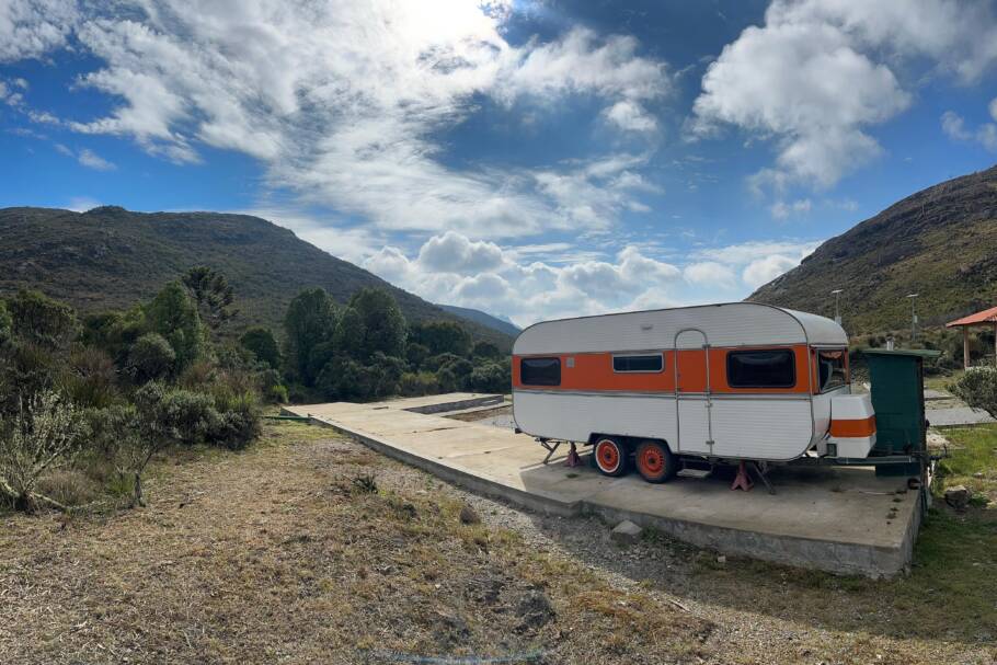 O novo trailer tem capacidade para até três adultos e uma criança