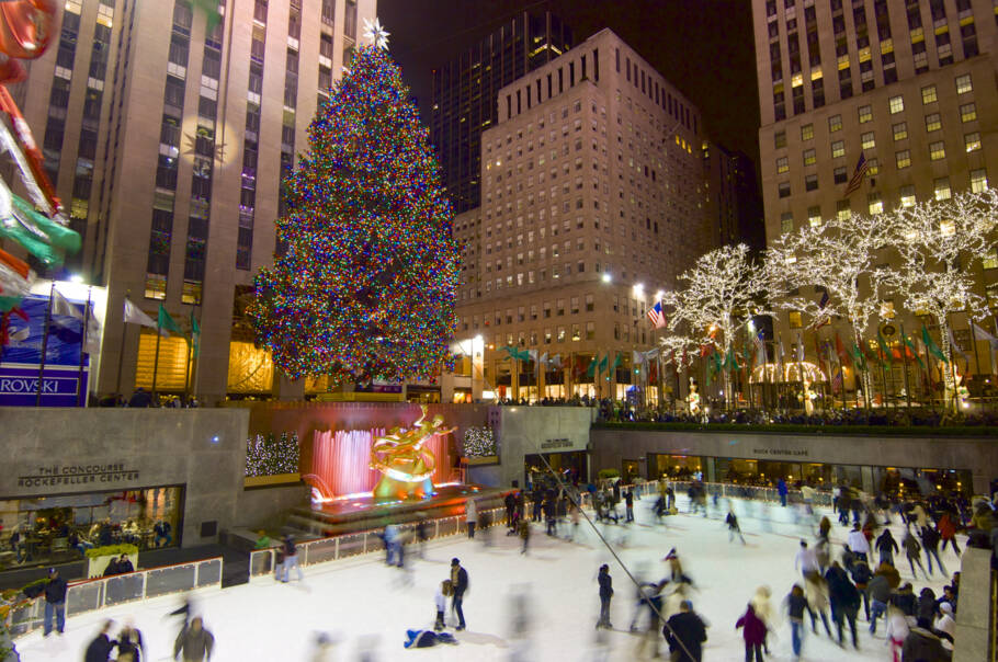 A icônica árvore de Natal do Rockefeller Center, em Nova York