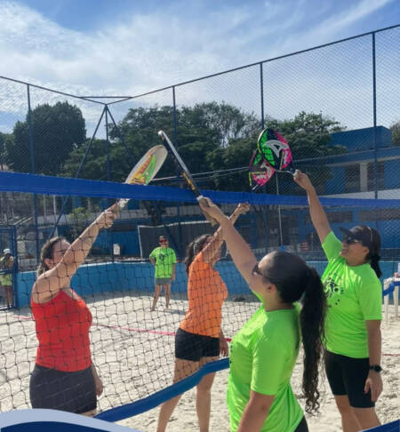 Aulas gratuitas de beach tennis em SP
